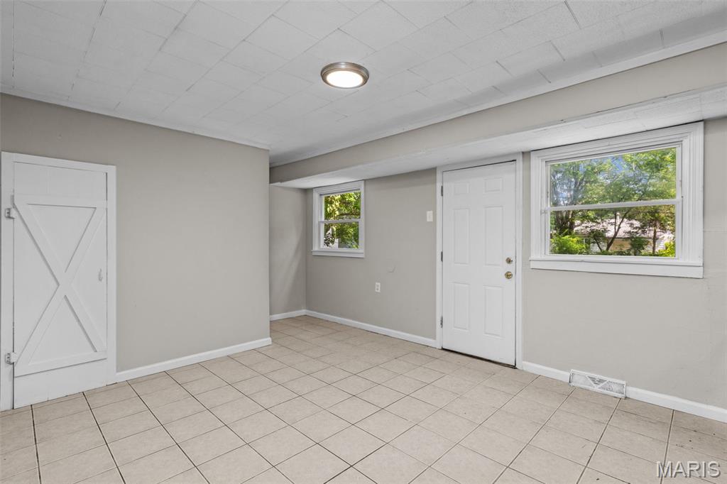 Glasgow Village Unit 3 - Residential