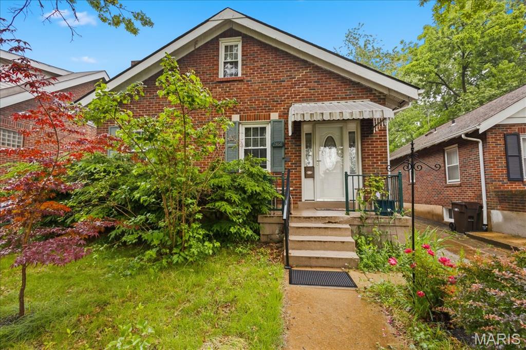 Laughlins Add To Sycamore Hills - Residential