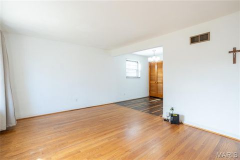 Tiny photo for 9855 Ione Lane, St Louis, MO 63123 (MLS # 25074792)