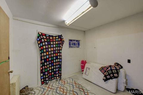 Tiny photo for 721 S Walker Street, Montgomery City, MO 63361 (MLS # 26030451)