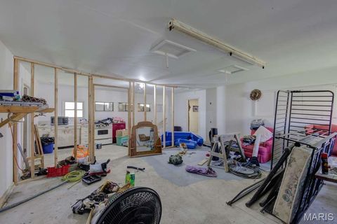 Tiny photo for 721 S Walker Street, Montgomery City, MO 63361 (MLS # 26030451)