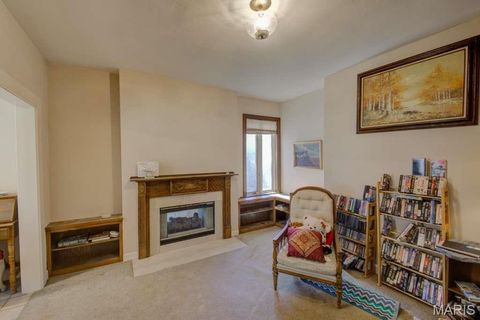 Tiny photo for 721 S Walker Street, Montgomery City, MO 63361 (MLS # 26030451)
