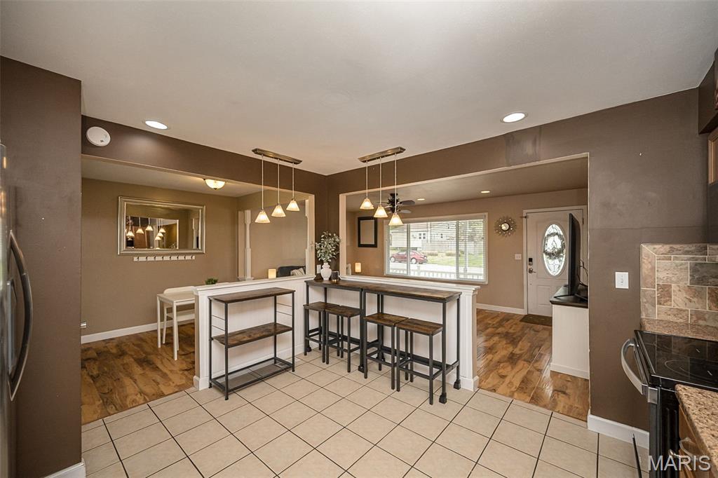 Elmwood Manor - Residential