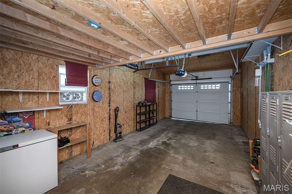 Elmwood Manor - Residential