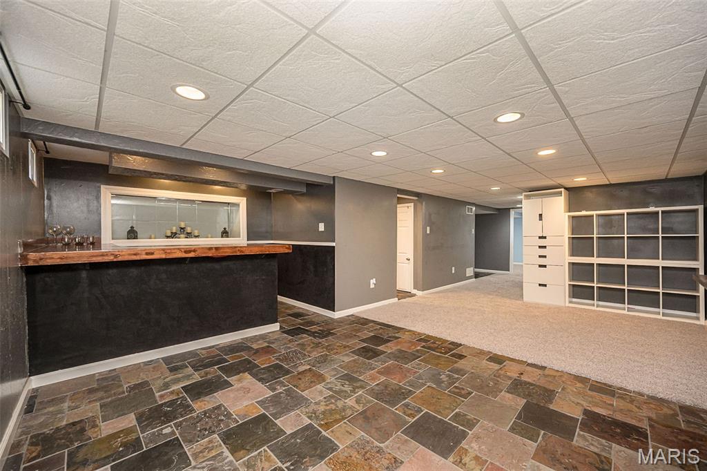 Elmwood Manor - Residential