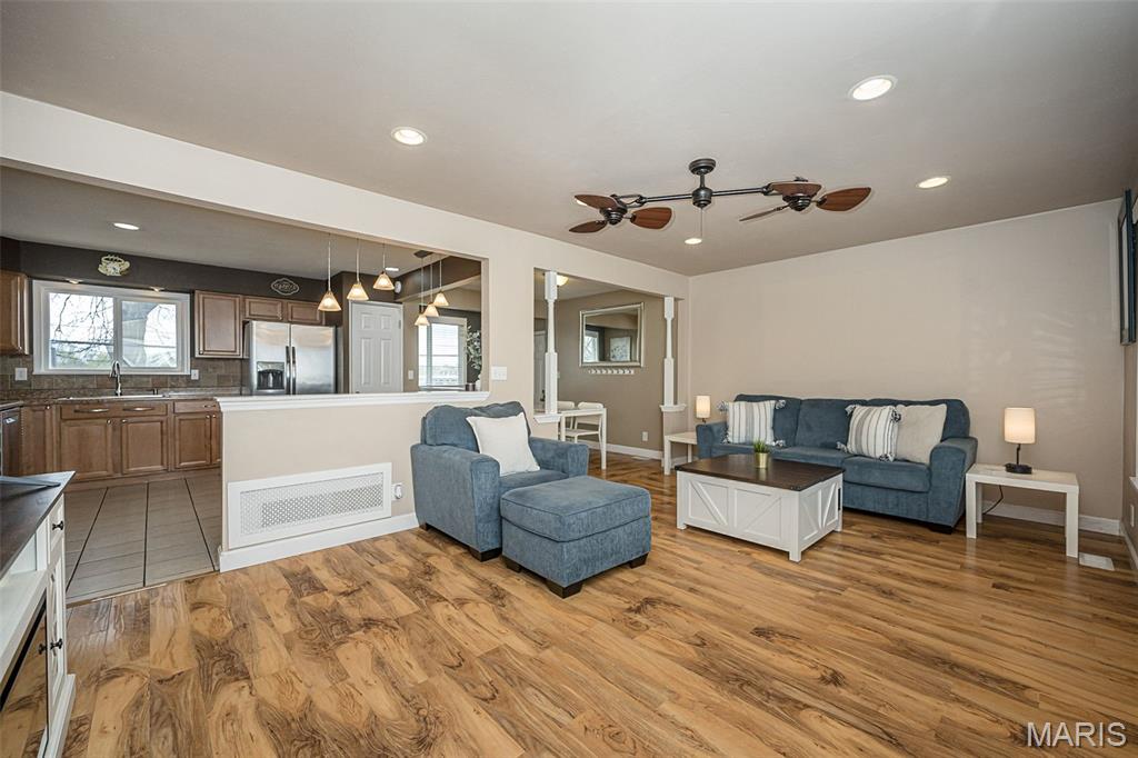 Elmwood Manor - Residential