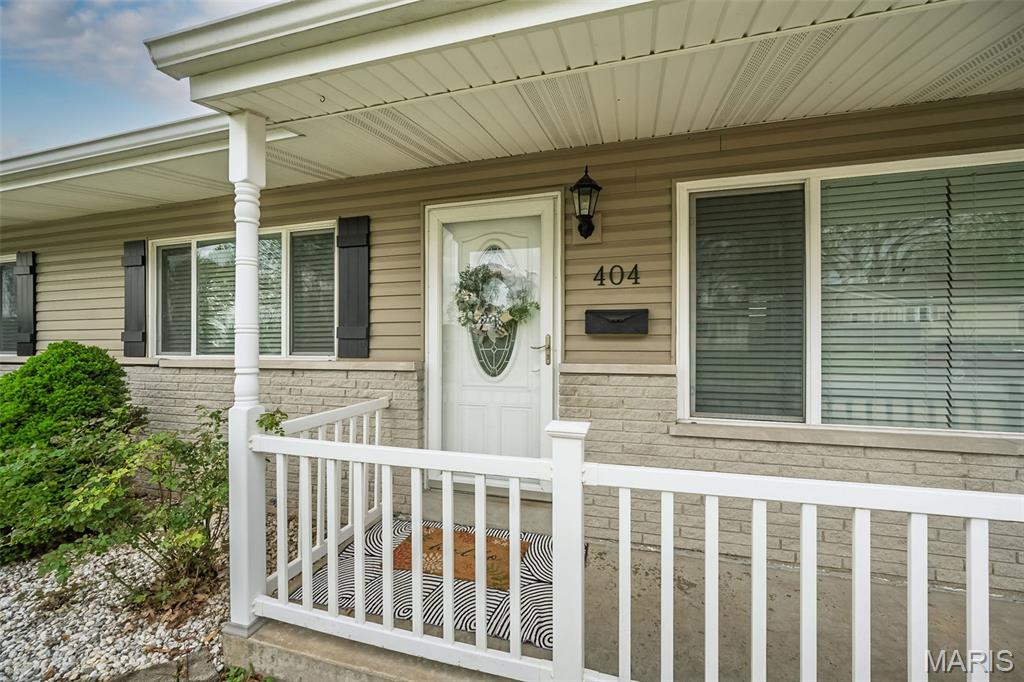 Elmwood Manor - Residential