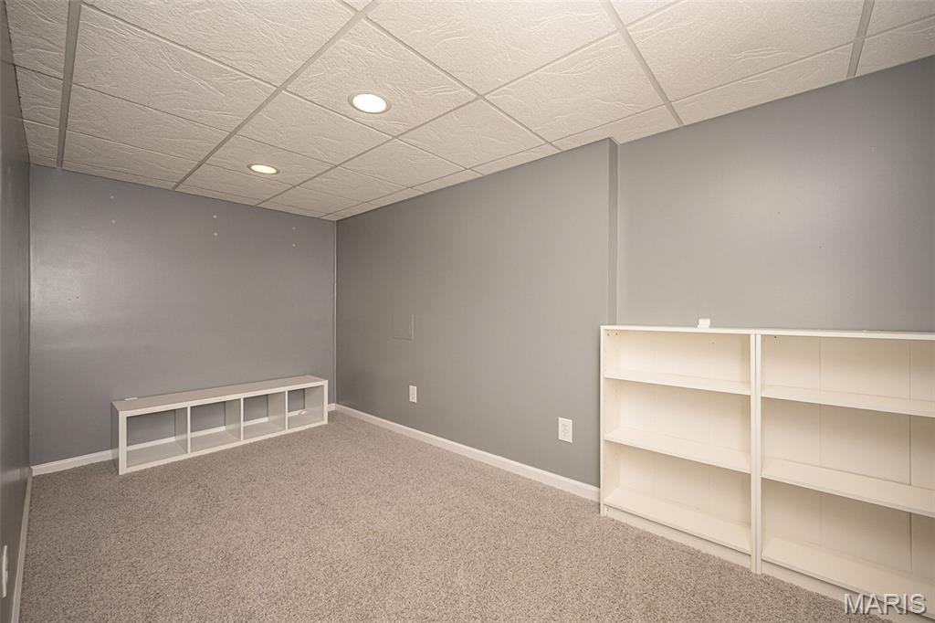 Elmwood Manor - Residential