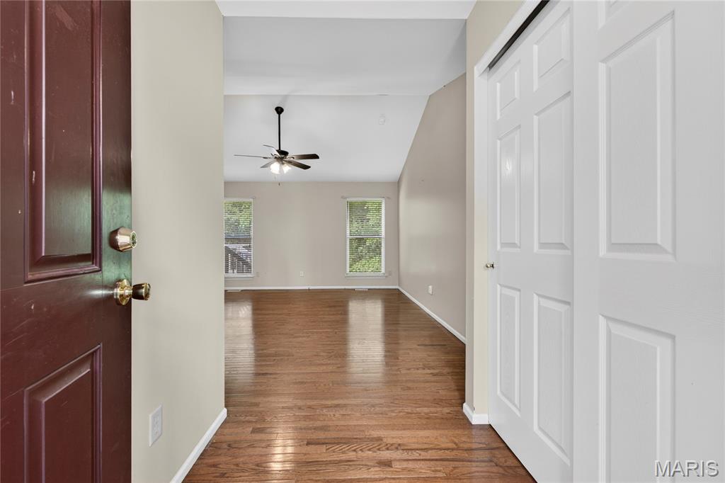Bluffs/Romaine 01 - Residential Lease
