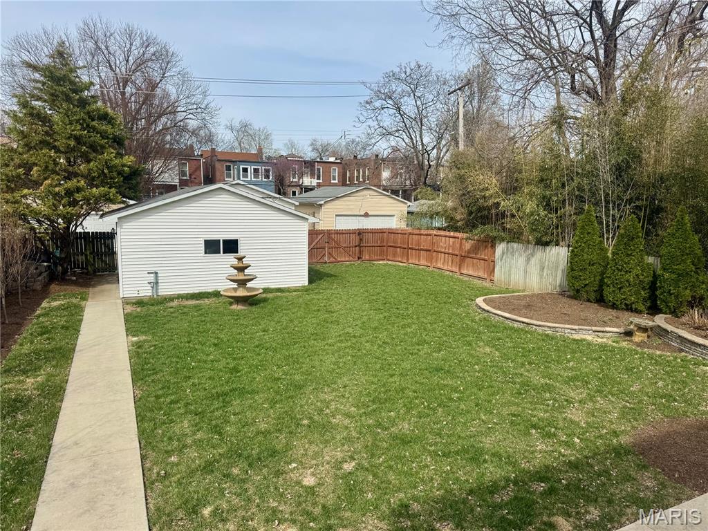 City/St Louis - Residential Lease