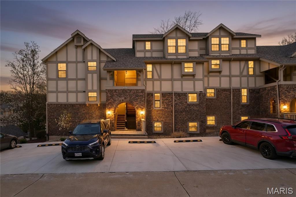 Parkside Condo - Residential