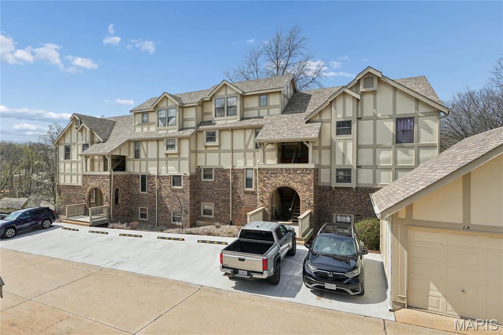 Parkside Condo - Residential