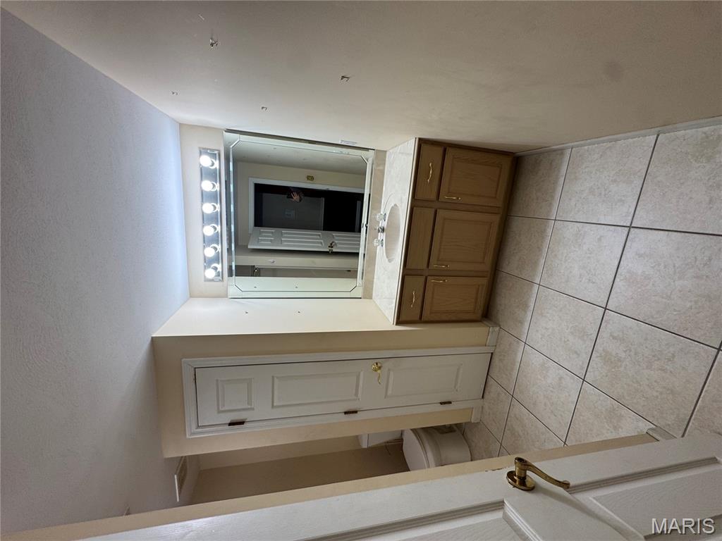 Devilla Trails Resub - Residential Lease