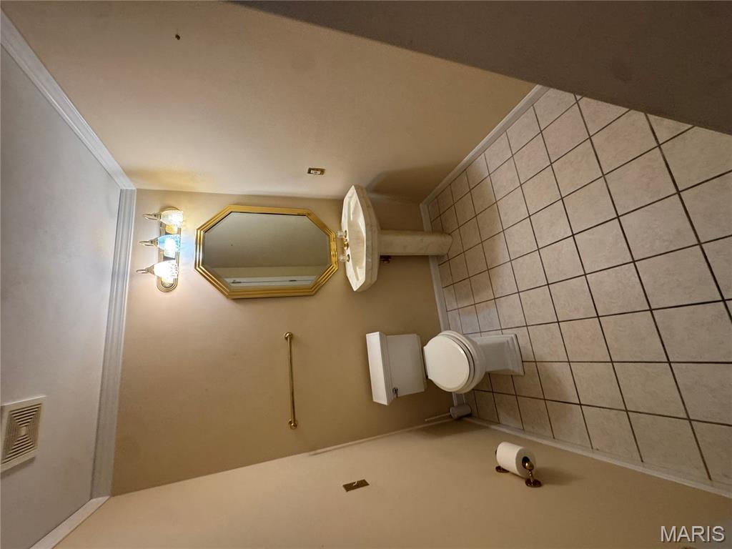 Devilla Trails Resub - Residential Lease