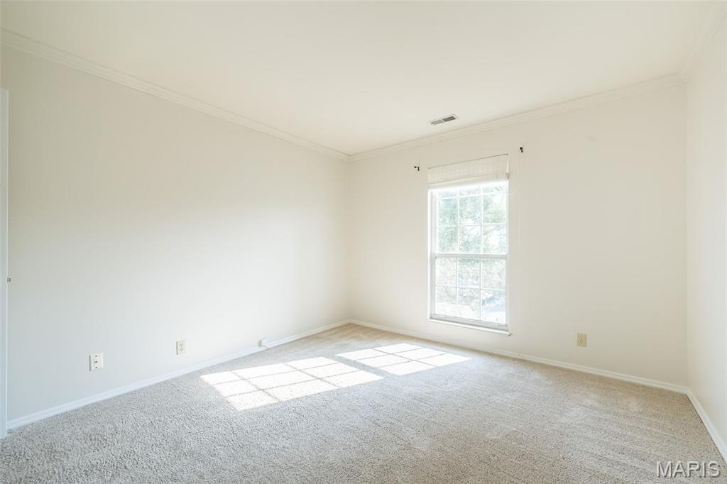 Spring Hill Farm Condo Ph 2 - Residential
