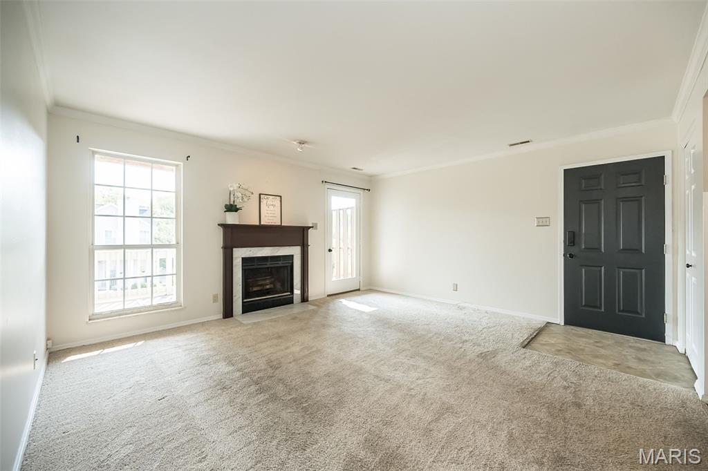 Spring Hill Farm Condo Ph 2 - Residential
