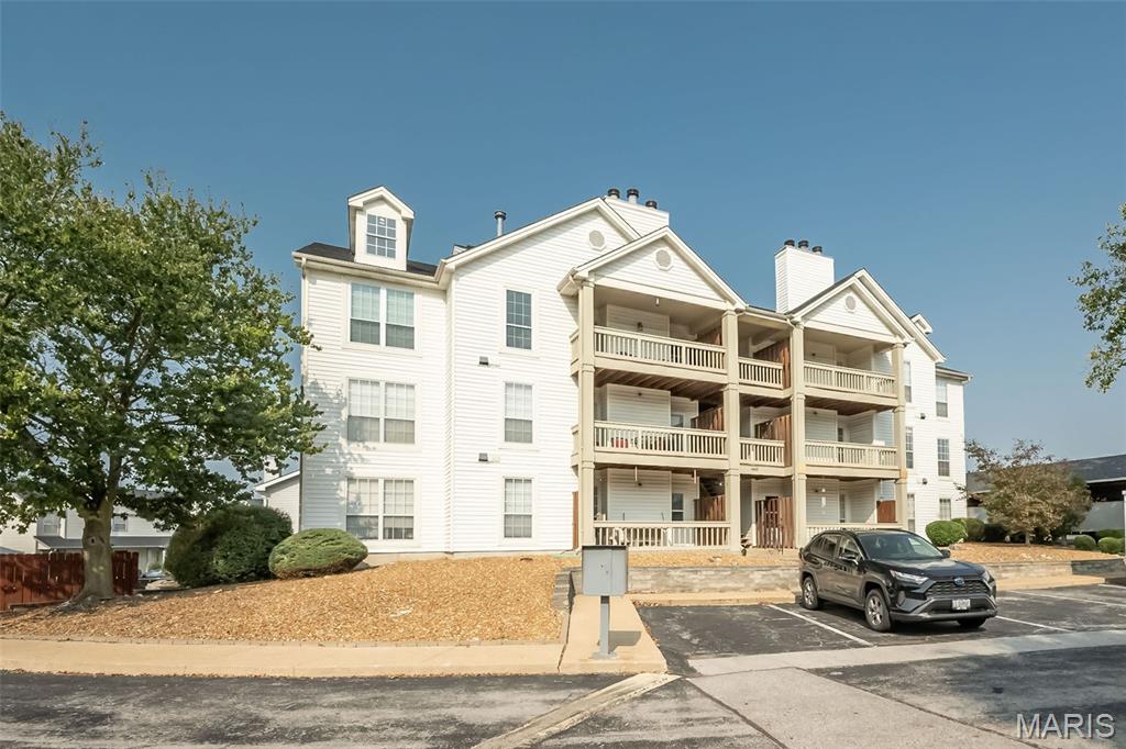 Spring Hill Farm Condo Ph 2 - Residential