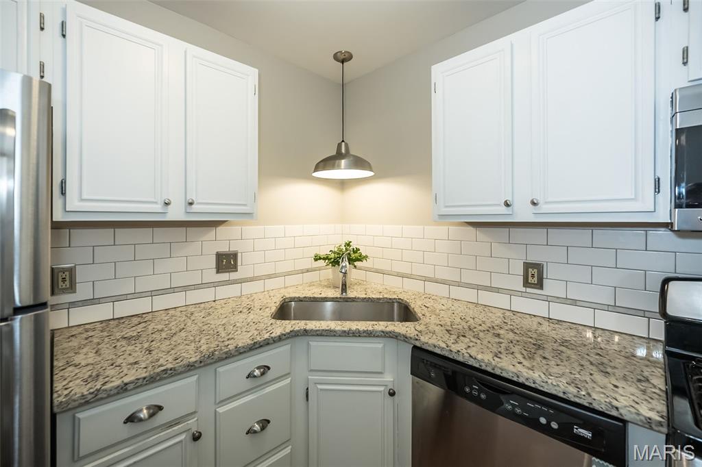 Spring Hill Farm Condo Ph 2 - Residential