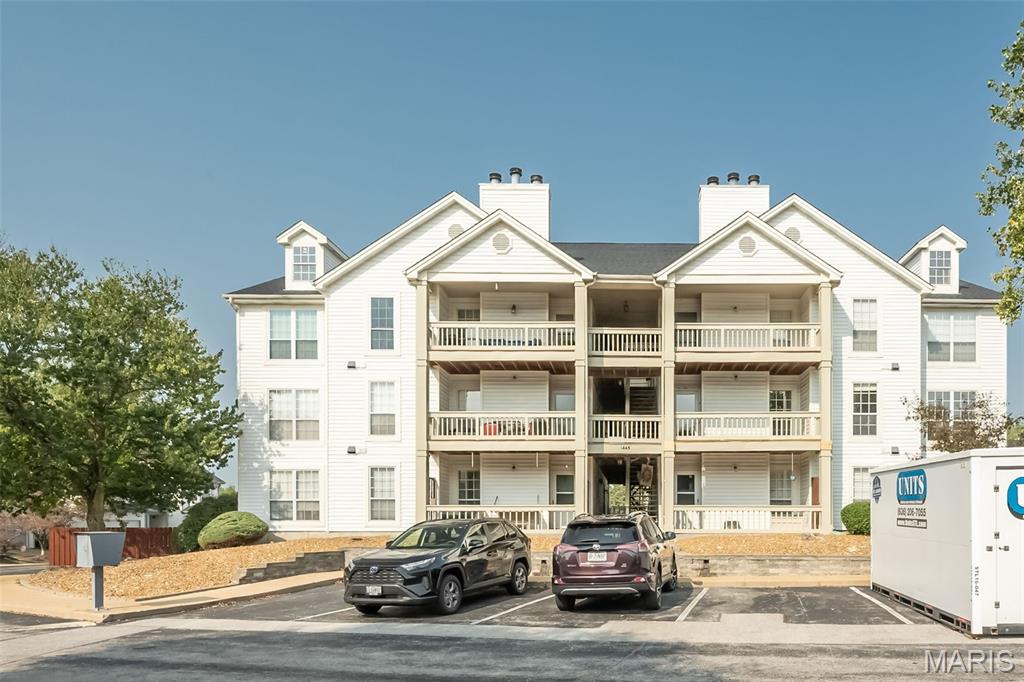 Spring Hill Farm Condo Ph 2 - Residential