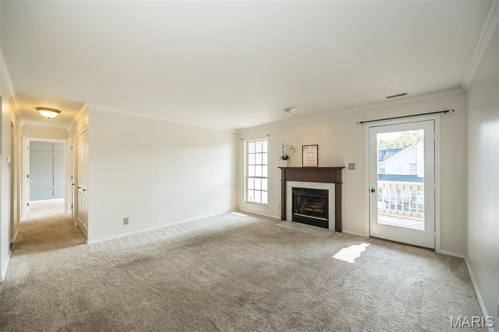 Spring Hill Farm Condo Ph 2 - Residential