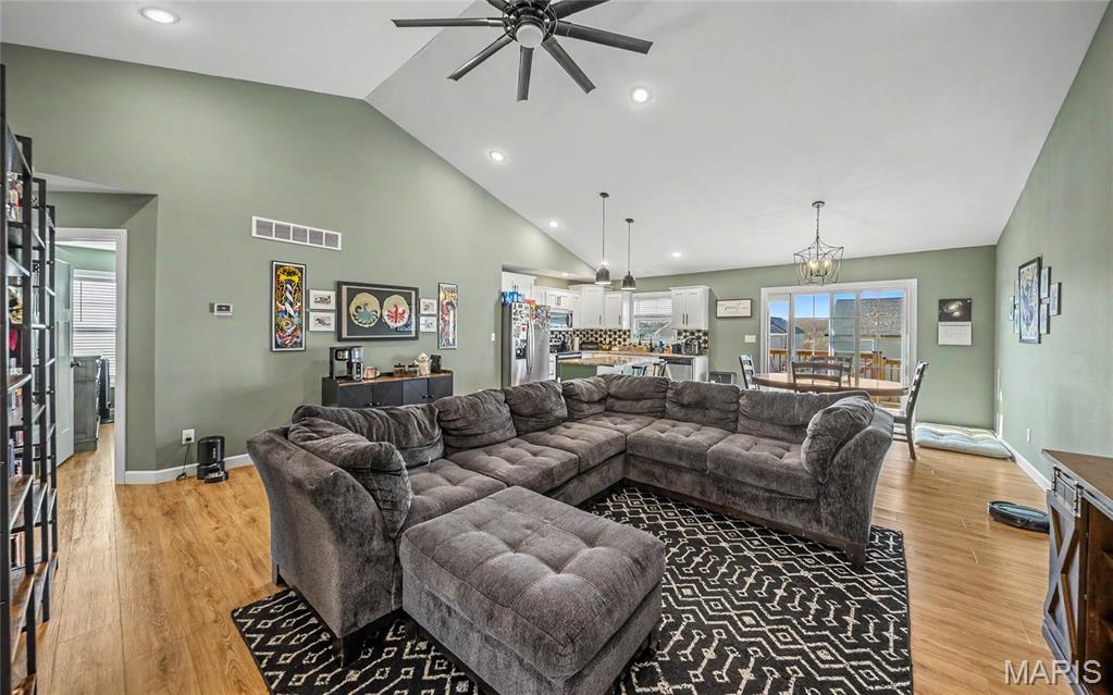 Pinnacle Homes At The Summit - Residential