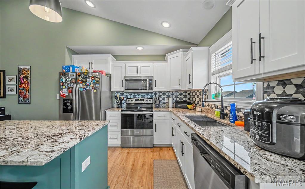 Pinnacle Homes At The Summit - Residential