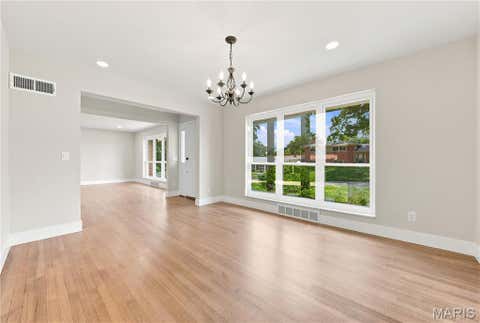 Tiny photo for 849 Charlesgate Drive, St Louis, MO 63132 (MLS # 26043779)