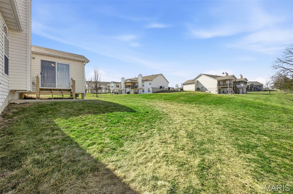 Oakview Villas & Arlington Condos - Residential