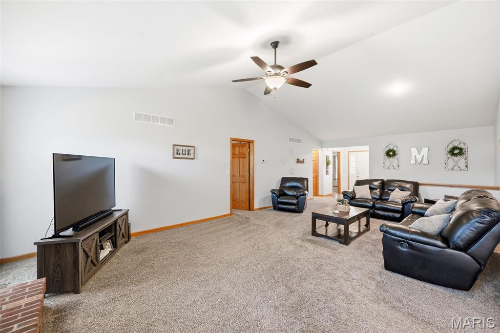 Oakview Villas & Arlington Condos - Residential