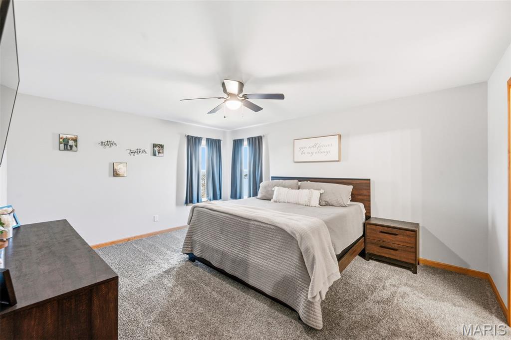 Oakview Villas & Arlington Condos - Residential