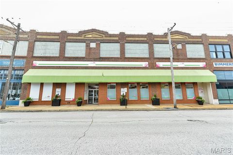 2734 Lasalle Street St Louis MO 63104