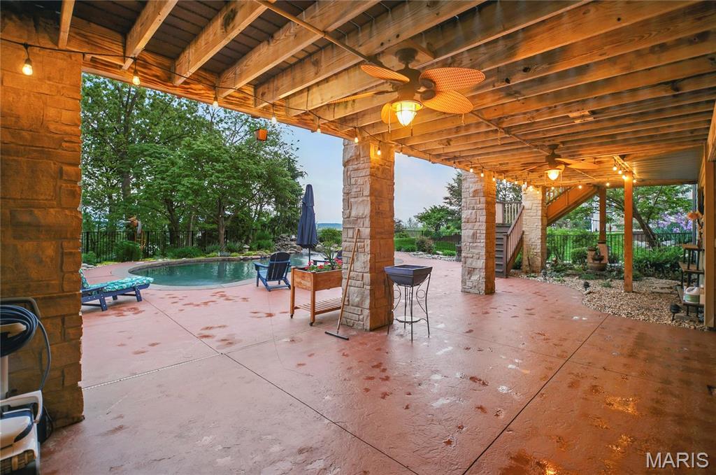 Christopher Bluffs - Residential