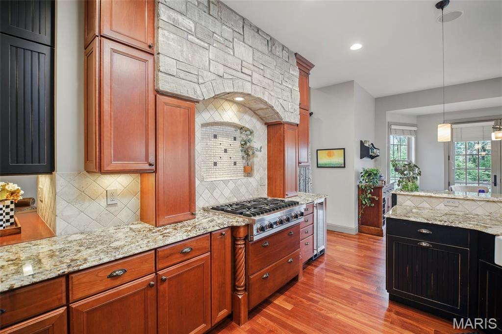 Christopher Bluffs - Residential