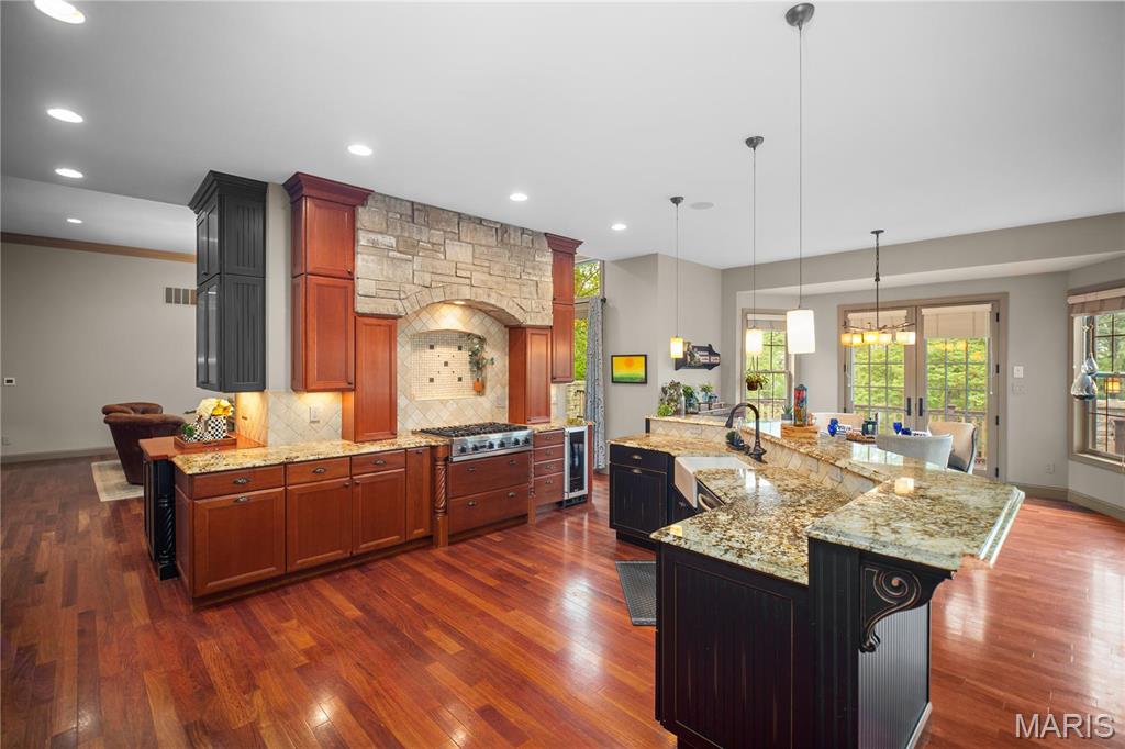 Christopher Bluffs - Residential