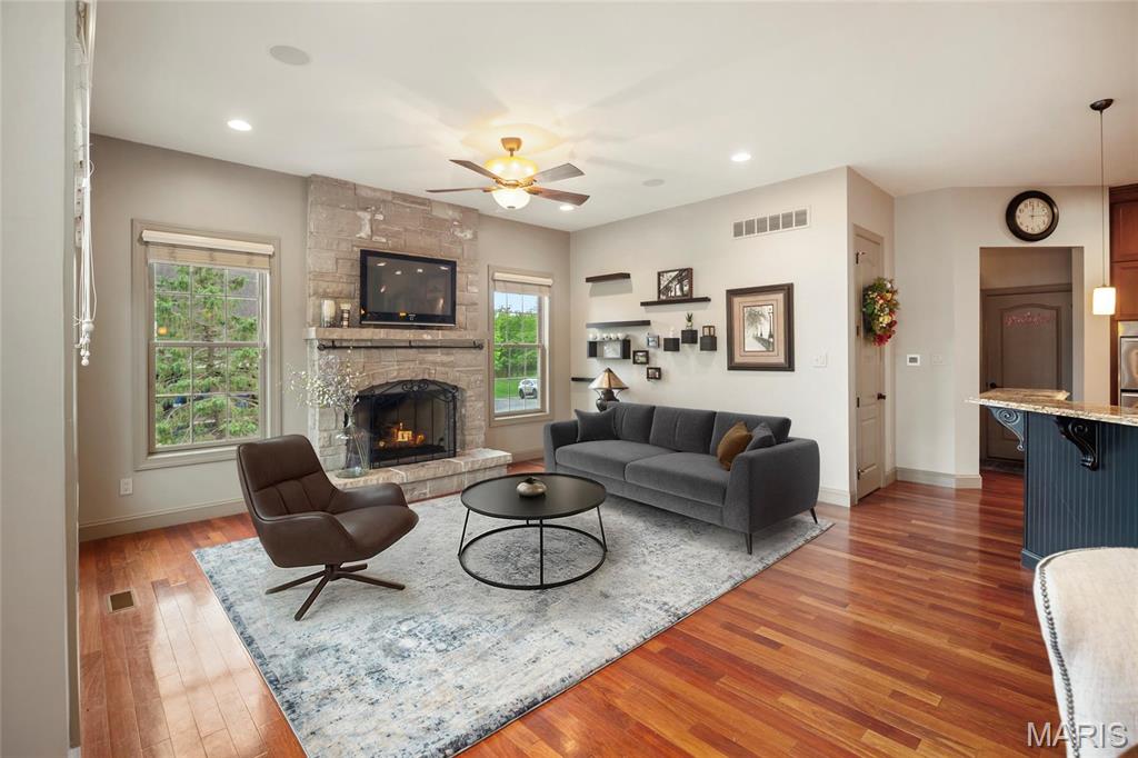 Christopher Bluffs - Residential