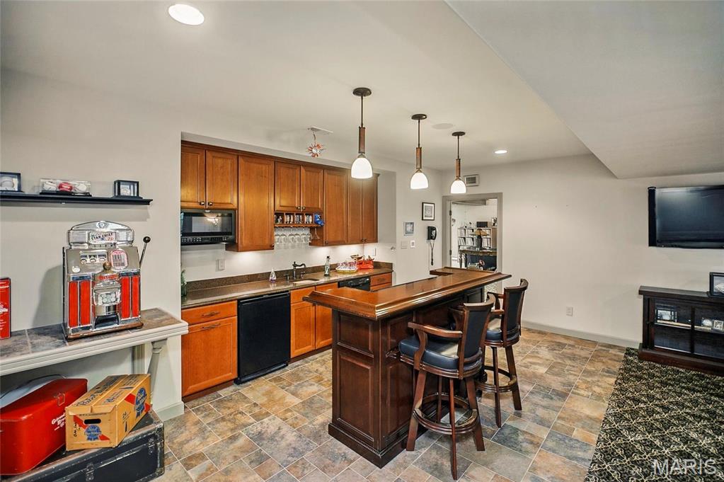 Christopher Bluffs - Residential