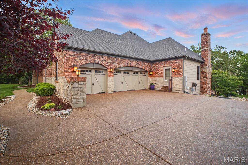 Christopher Bluffs - Residential