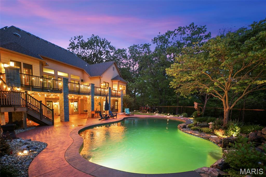 Christopher Bluffs - Residential