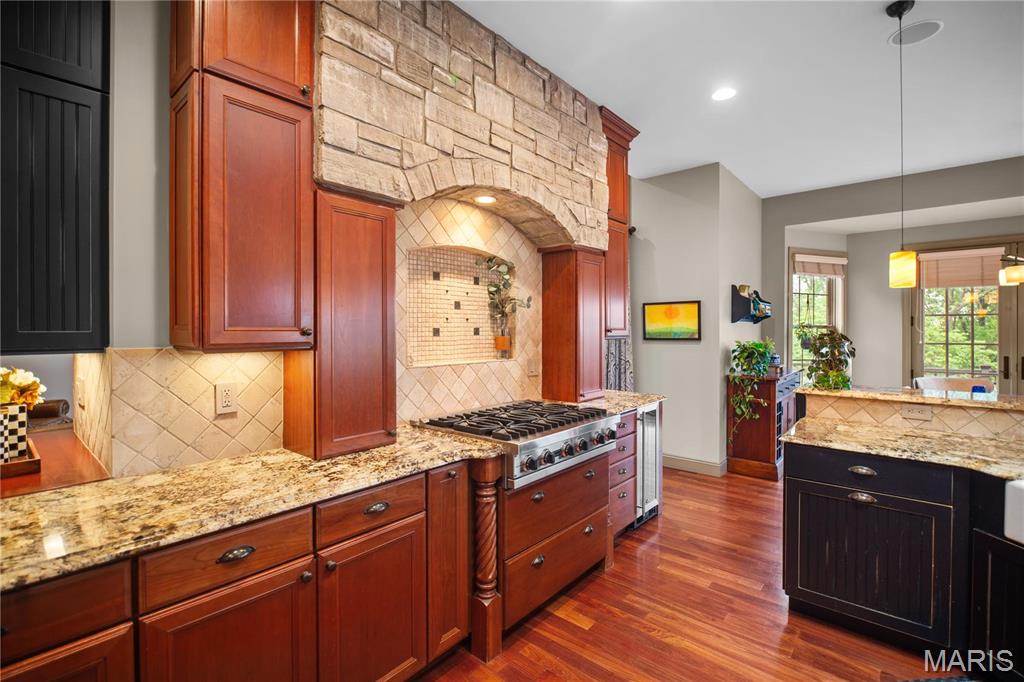 Christopher Bluffs - Residential