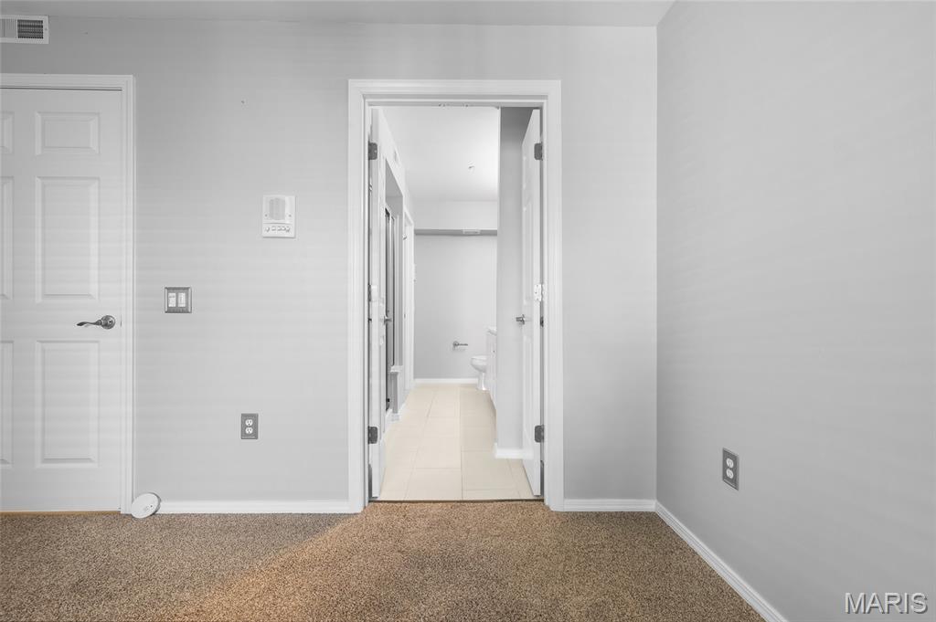 Arbor Creek Condo - Residential