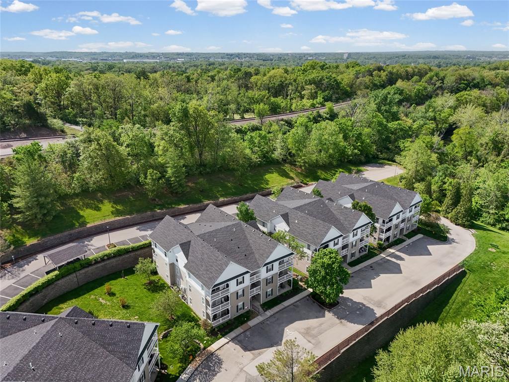 Arbor Creek Condo - Residential