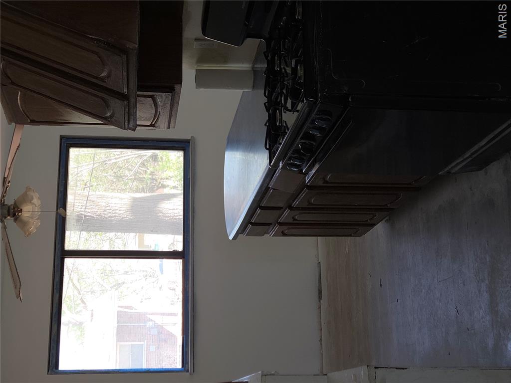 Hathaway Manor 13 - Residential