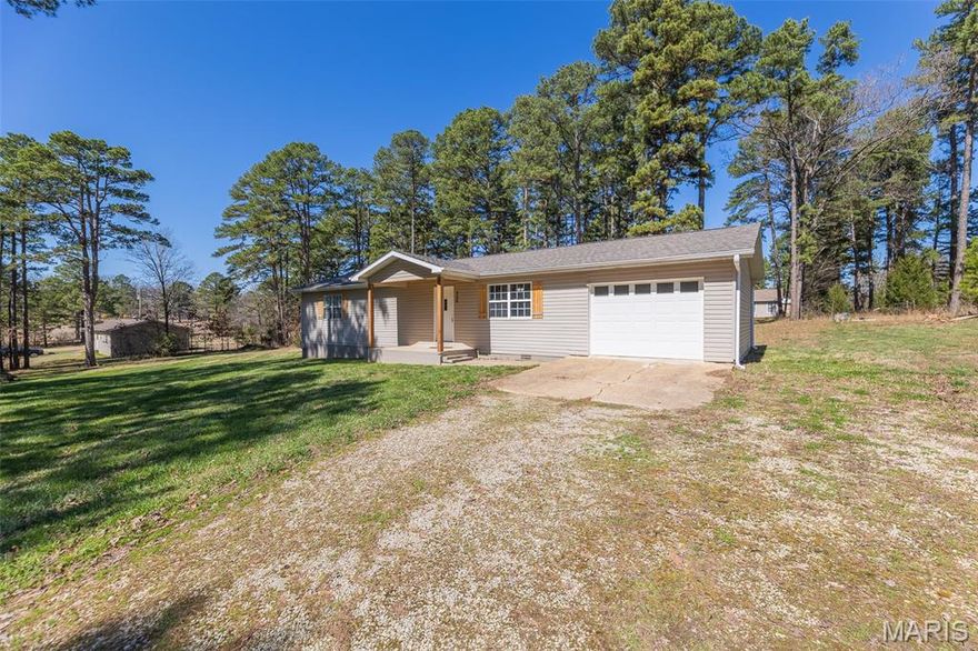 566 County Road 422, Poplar Bluff, MO 63901

$229,000

This 3 bed, 2 bath home located just north of Poplar Bluff, MO down a quiet county road. Located right next to Remington Oaks Subdivision. This property offers peaceful country living while still being only minutes from town. The home features a brand new roof, an enclosed one-car garage, and is surrounded by towering pine trees that provide shade. A great opportunity for anyone looking for a comfortable home with a quiet setting and convenient access to town.