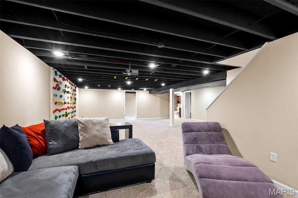 Ross Estates - Residential