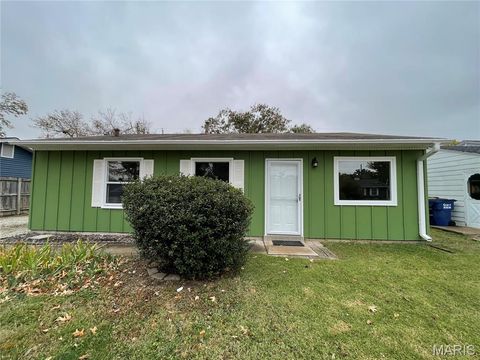 7 Belmont Dr Drive St Peters MO 63376