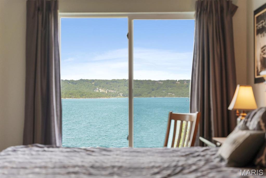 Emerald Pointe - Residential