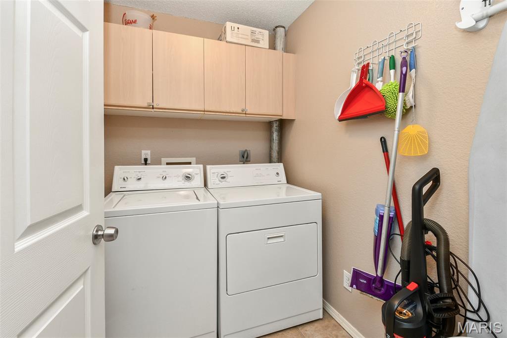 Emerald Pointe - Residential