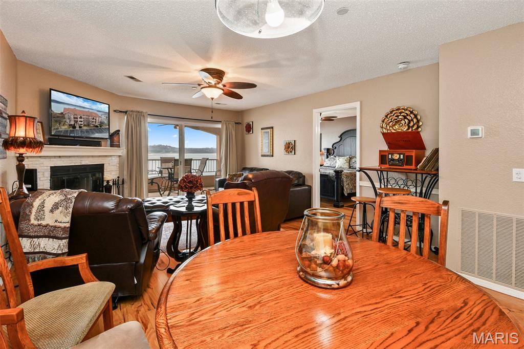 Emerald Pointe - Residential