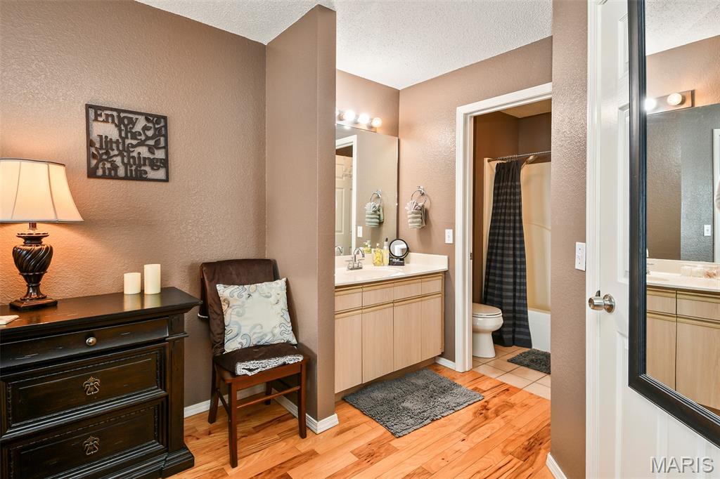 Emerald Pointe - Residential