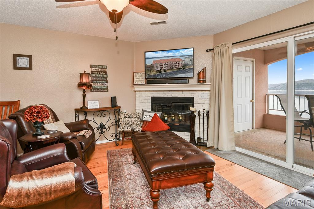 Emerald Pointe - Residential